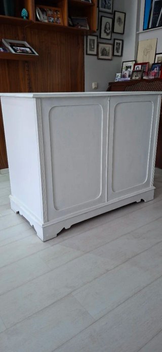 Arcón madera maciza antiguo