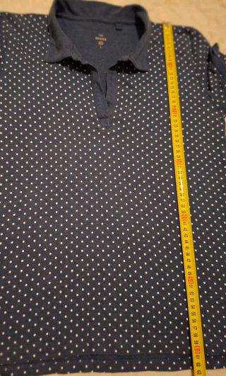 Camiseta C&A lunares azul talla L,nueva.
