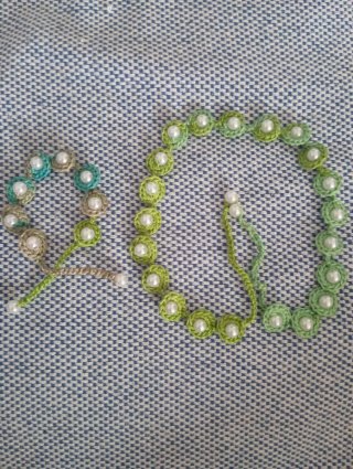 Conjunto Pulsera y Gargantilla Flores