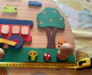 Perchero infantil tren madera