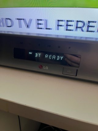 Barra de sonido LG Negra y Plateada