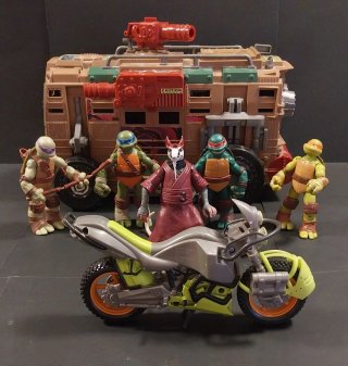 Set Tartarughe Ninja - Veicolo e Personaggi