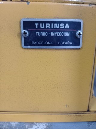 Dos Máquinas de  Comprobación Inyectores AVL