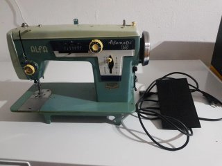 Máquina de coser Alfa Alfamatic 169