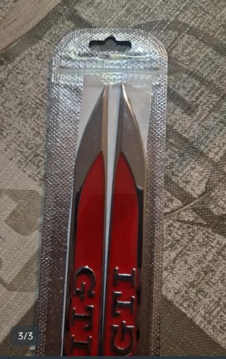 Emblemas GTI Laterales Plata o Negro
