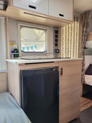 Caravana Adria Aviva 360 DK