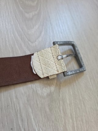 Cinturón 120cm de cuero blanco rústico