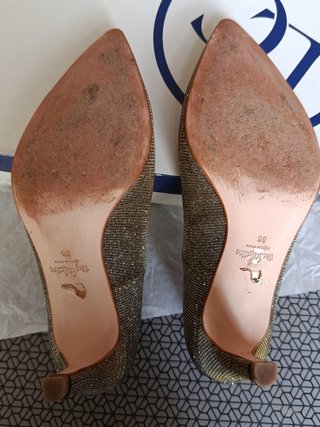Zapatos tacón brillo dorado 7cm piel talla 36