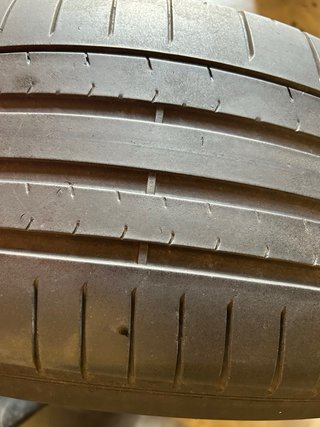 PIRELLI 275/50 R20 Neumático