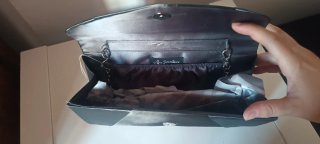 Bolso de fiesta negro con pedrería