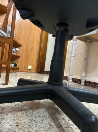 Silla oficina giratoria azul ruedas