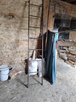 Escalera de hierro