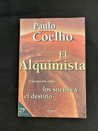 Libro el alquimista de Paulo Coelho. Un clasico