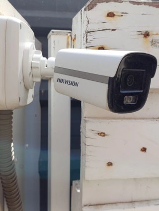 Cámara Hikvision DS-2CE12D8T-IT3SE#EU