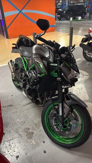 Kawasaki Z900 A2