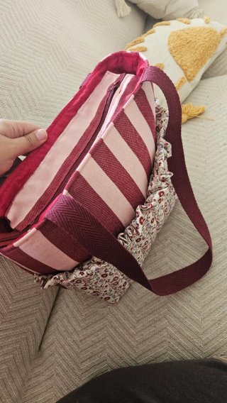 Bolso de mano hecho a mano