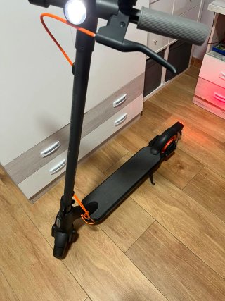 Patinete Eléctrico Xiaomi con Cargador