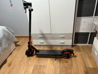 Patinete Eléctrico Xiaomi con Cargador