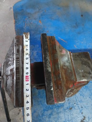 Tornillo de banco robusto