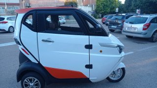 Invicta Jinma 2022 - Triciclo electrico - 2.100 EU