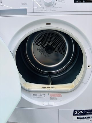 Secadora Electrolux Flexcare Blanca