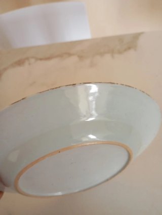 Plato de porcelana azul y blanco siglo XVIII