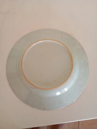 Plato de porcelana azul y blanco siglo XVIII