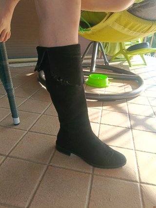 Stivali scamosciati neri alti