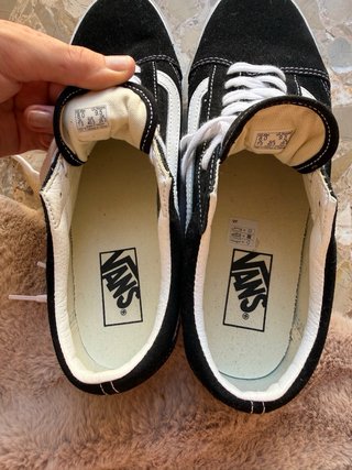 Vans Old Skool negras y blancas nuevo