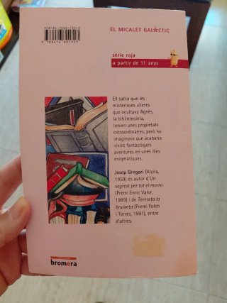 Moguda a la biblioteca