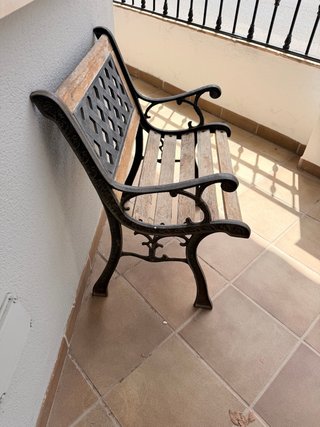 Banco de jardín madera y metal