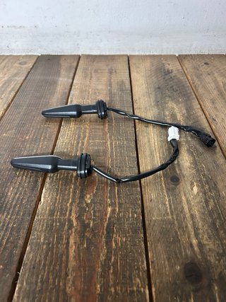 Intermitentes Delanteros Yamaha Tracer 9