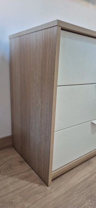 Cómoda de 3 cajones 70x68x40