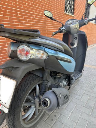 Piaggio Carnaby 125