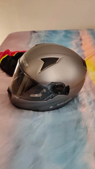 Combo Casco Moto LS2 Gris + Casco Negro Schubert !