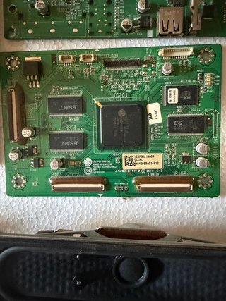 Placa electrónica TV LG componentes transformador