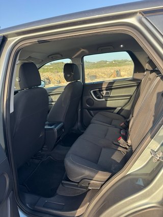 Land Rover Discovery Sport 2015