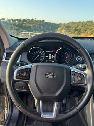 Land Rover Discovery Sport 2015