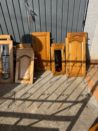 Puertas de cocina de castaño