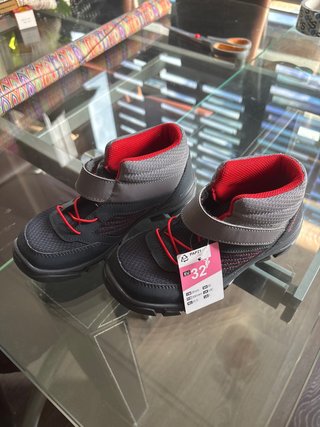 Botas trekking niño Talla 32