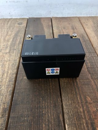 Batería Yuasa Yamaha tracer 9