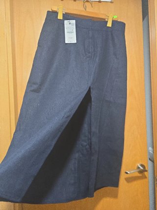 Falda ZARA azul marino