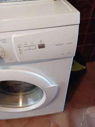 Sólo lavadora com nueva marca blay