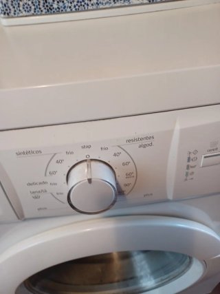 Sólo lavadora com nueva marca blay