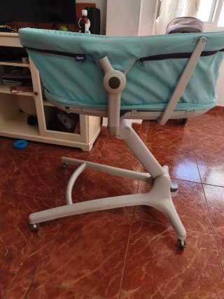 Minicuna trona ( precio a tratar)