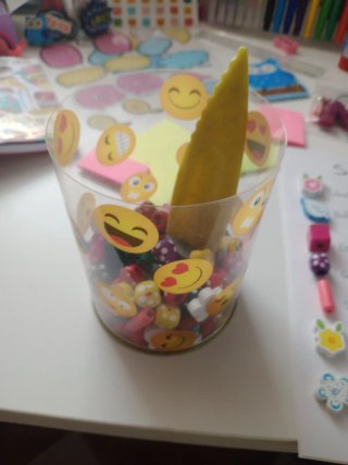 Scoops!!!..caja sorpresa aleatoria