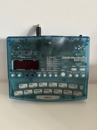 Zoom RhythmTrak RT-123 Caja de Ritmos