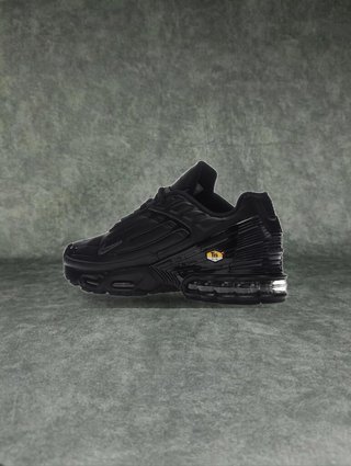 Nike Air Max Plus 3 Talla 37.5 Negro