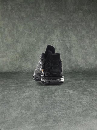 Nike Air Max Plus 3 Talla 37.5 Negro
