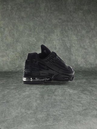 Nike Air Max Plus 3 Talla 37.5 Negro